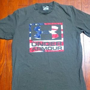Under Armour t-shirt